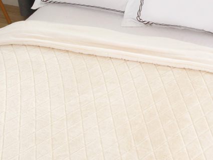 Покрывало Софи де Марко Элайза (молоко) 160х220