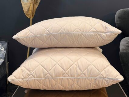 Подушка Софи де Марко Luna (бежевая) 50х70